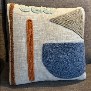 Bloomingville pillow